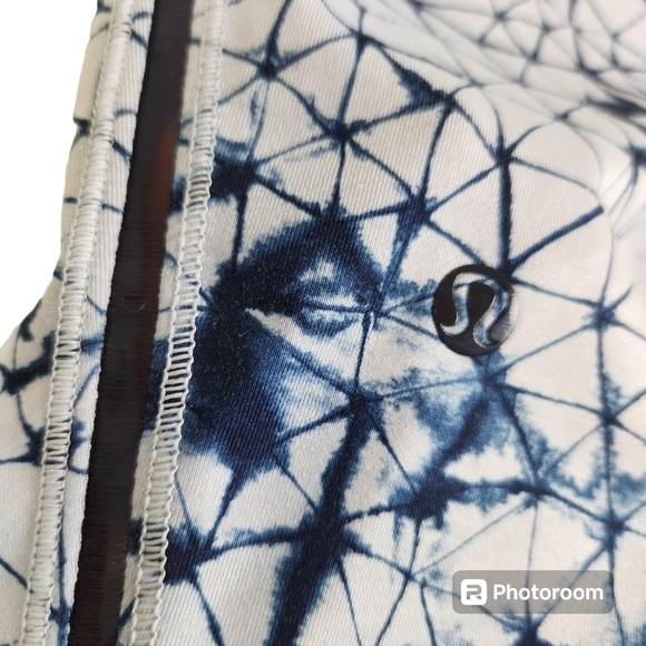 Lululemon Women's Retreat Yogi Crop Star Crushed Silver Fox Capri - Picture 4 of 7